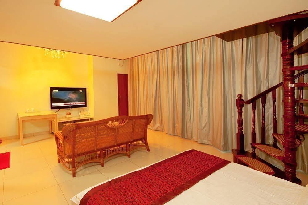 Sanya Shentong Hotel エクステリア 写真